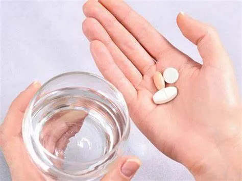Tác Dụng Phụ Khi Dùng Quá Liều Vitamin